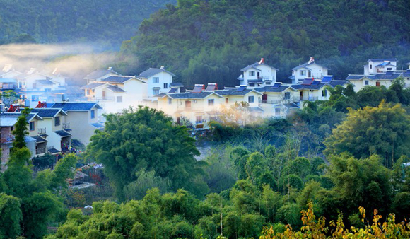 广西出台《意见》：2020年建成百个自治区级特色小镇