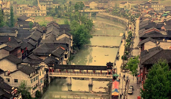 发改委周凯波：要靠金融来推动特色小镇的基本建设