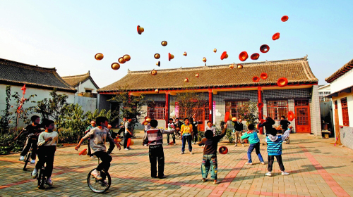 全国特色小镇之河南样本：中国杂技故里——濮阳东北庄