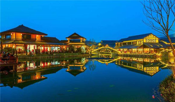 江苏特色小镇：特色化发展新样板