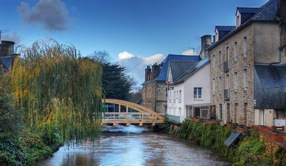 特色小镇应结合当地特色打好文化牌