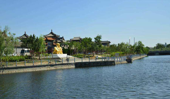 特色小镇怎样构筑特色产业融合发展新平台？