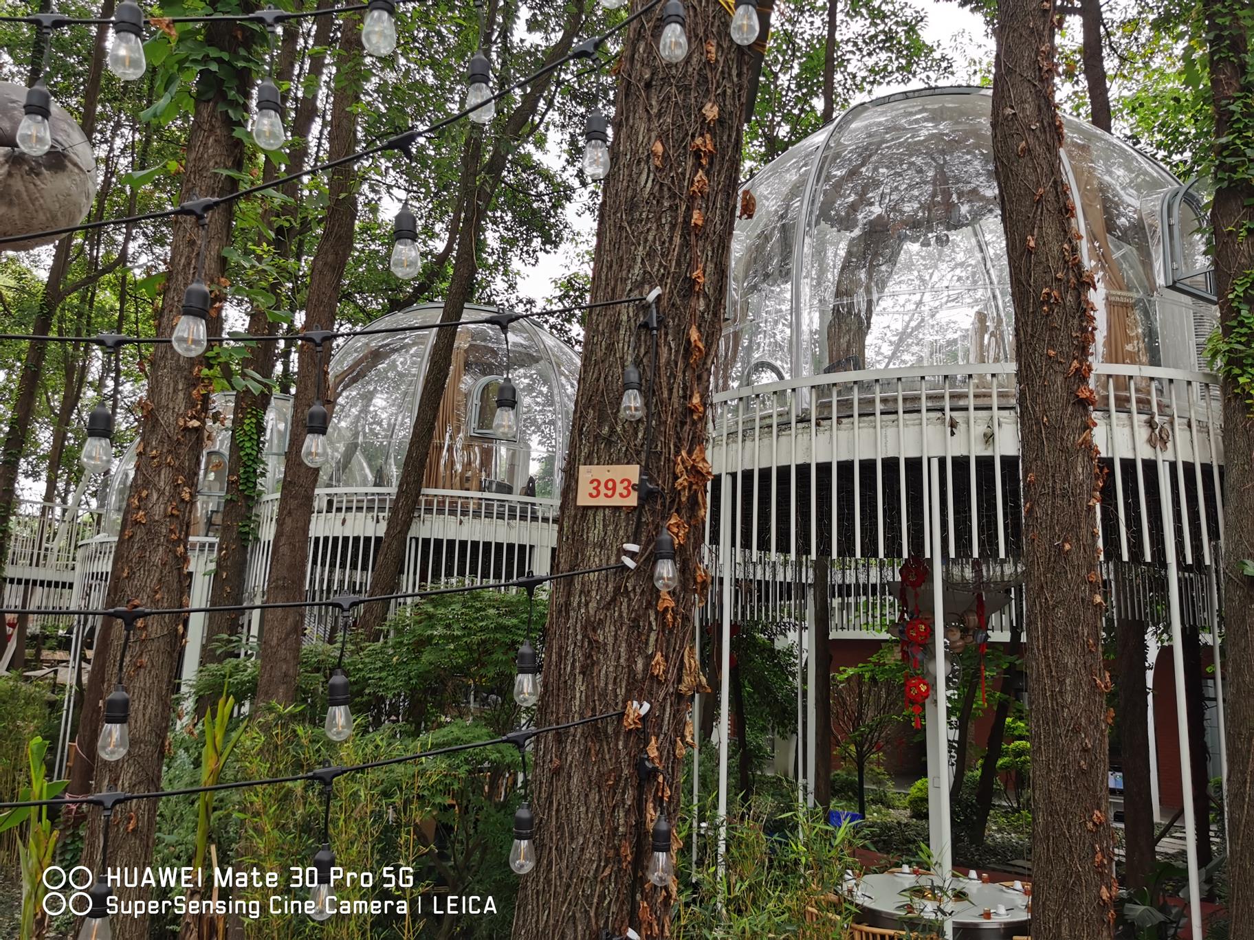 李嘉诚降价甩卖房产，嗅到什么信号？