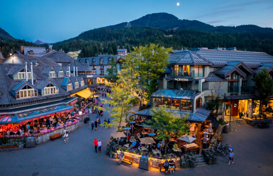 仅有1万人的加拿大惠斯勒小镇，如何变身为世界级旅游度假区？