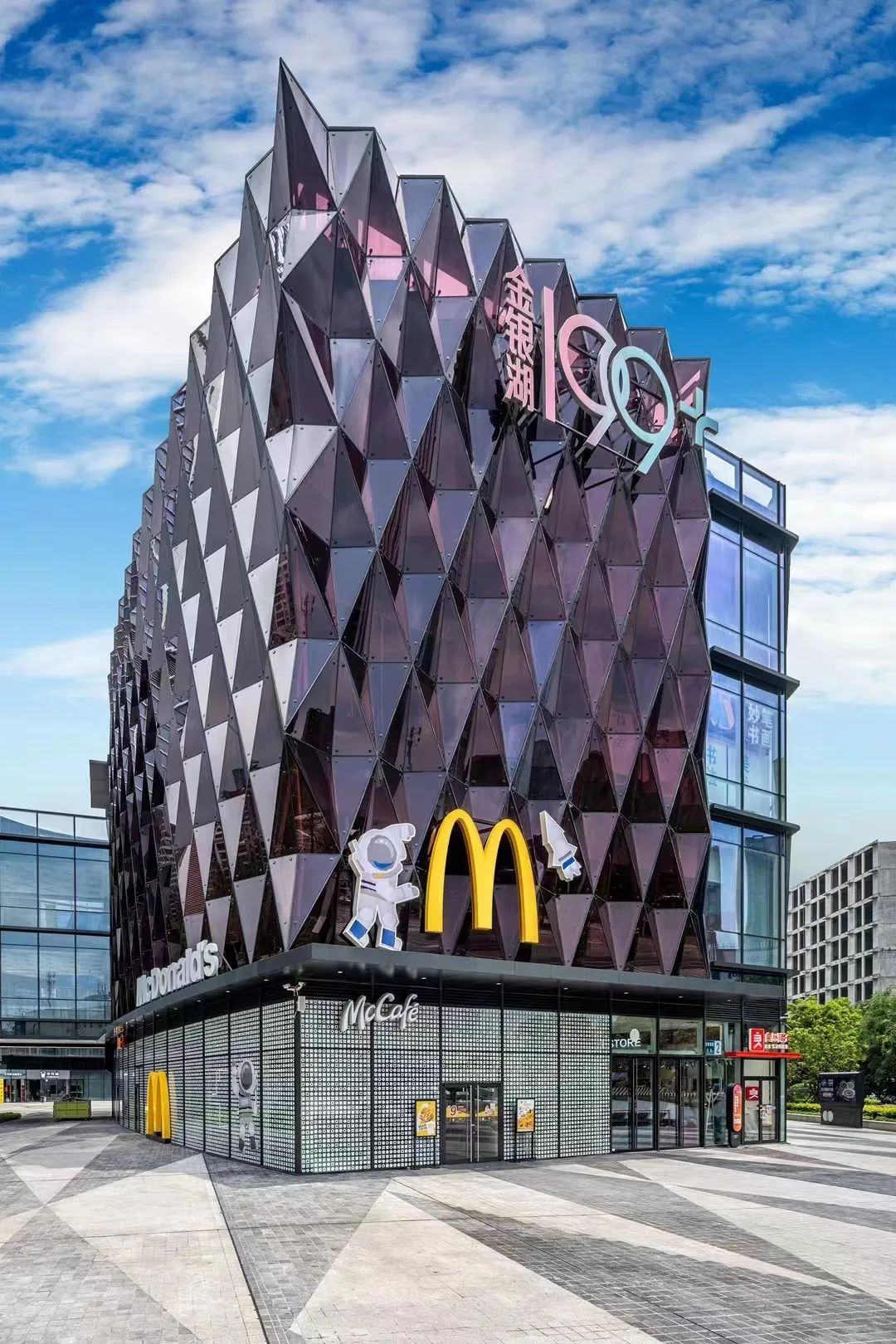 餐饮消费加速回暖竞争加剧，餐饮品牌如何“博”流量