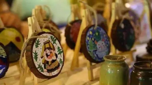 世界各地旅游现象新意不断