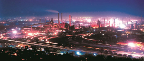 工业遗存爆改：首钢园一高炉变身全沉浸式太空探索主题科幻综合体