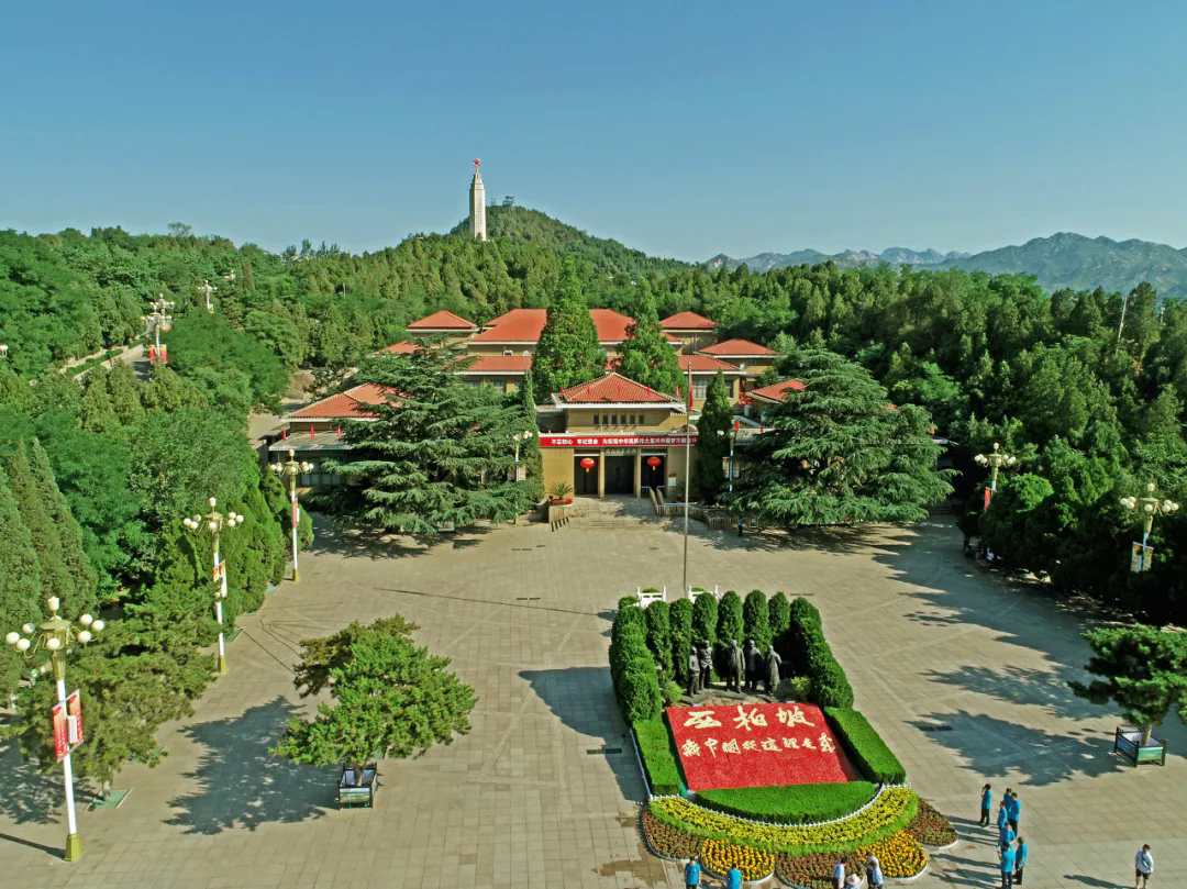 红色旅游如何“圈粉”z世代？