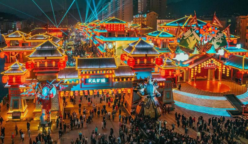 文旅消费的下半场，要卷“情绪价值”了