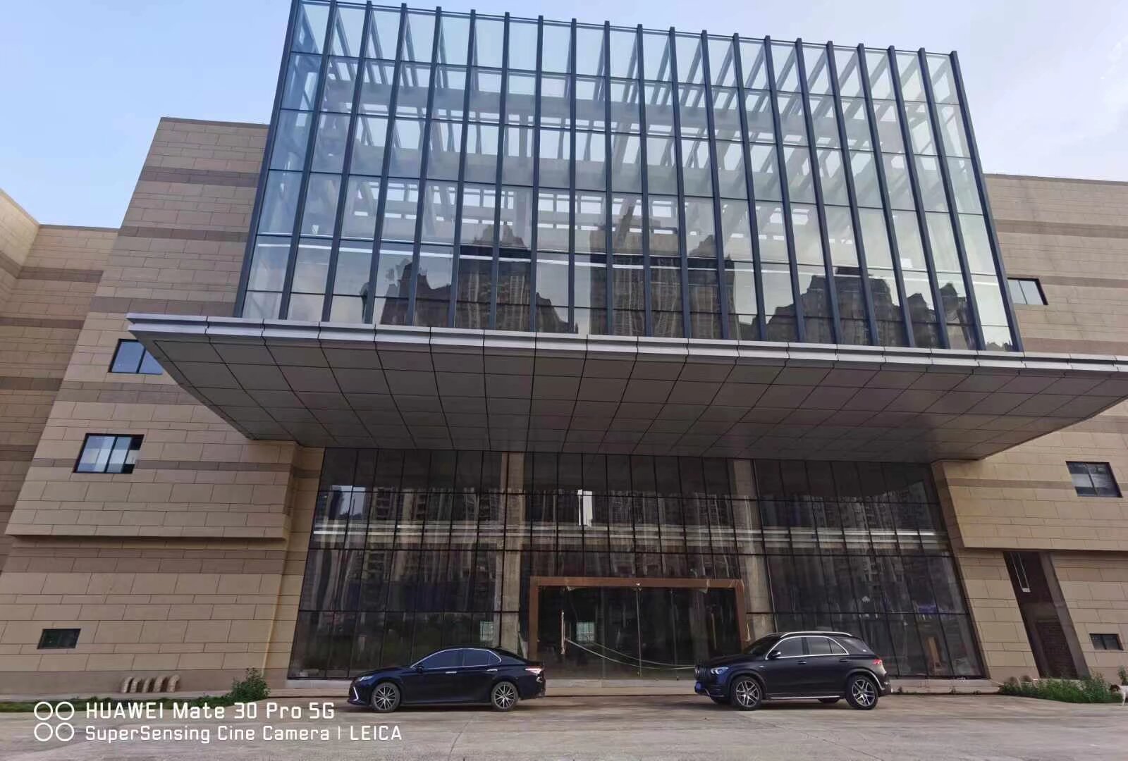 现代产业社区如何超越传统产业园区的界限？