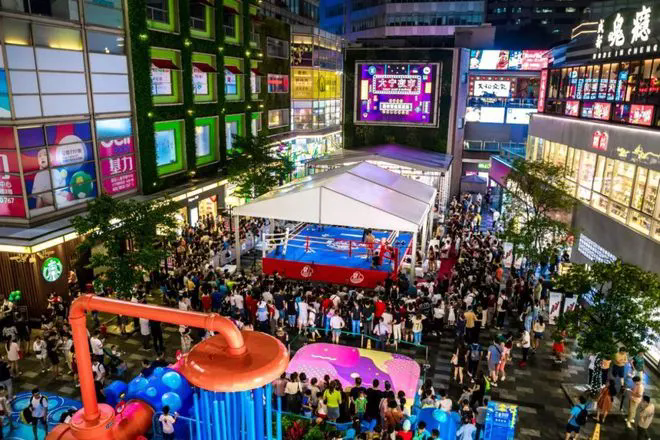 特色“后街经济”案例：看它们如何重燃城市烟火气，赋能城市更新