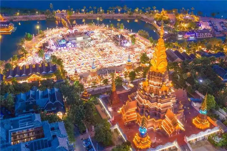 从夜市经济看2024年中国经济的活力和发展