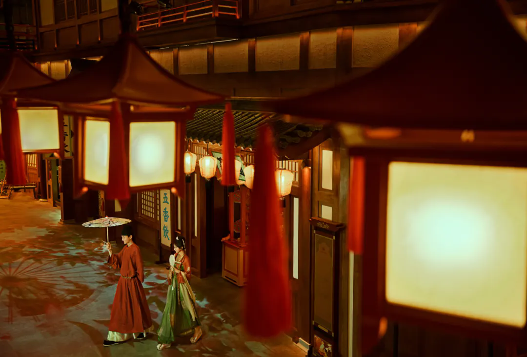 兴趣消费下，年轻群体的“新生活必需品”与实体商业的革新契机！