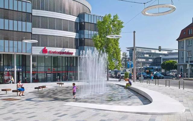 10个经典商业街景观设计案例