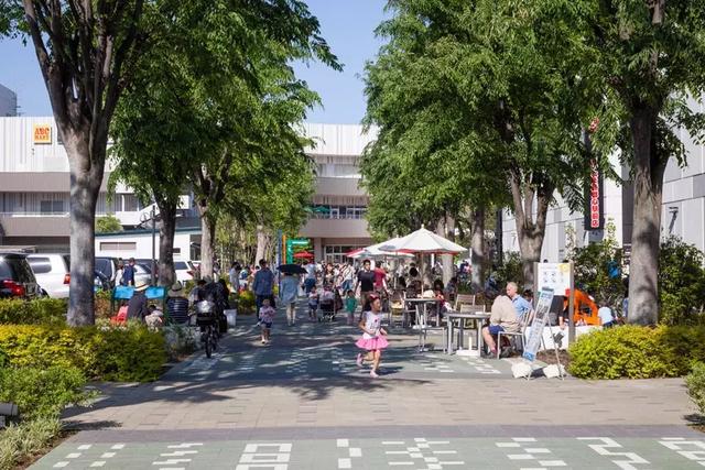 10个经典商业街景观设计案例