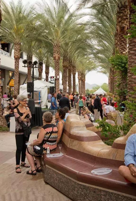 10个经典商业街景观设计案例