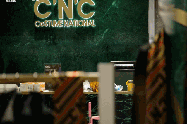 首日销售额超4000万、客流超30万，看济南万象城如何为济南商业升级赋能