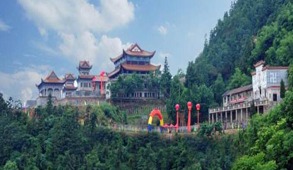 到处都是特色小镇，到底能走多远？