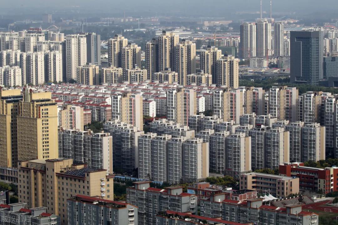 楼市将进入存量房时代！大量房企或将消失，土地市场格局迎来巨变