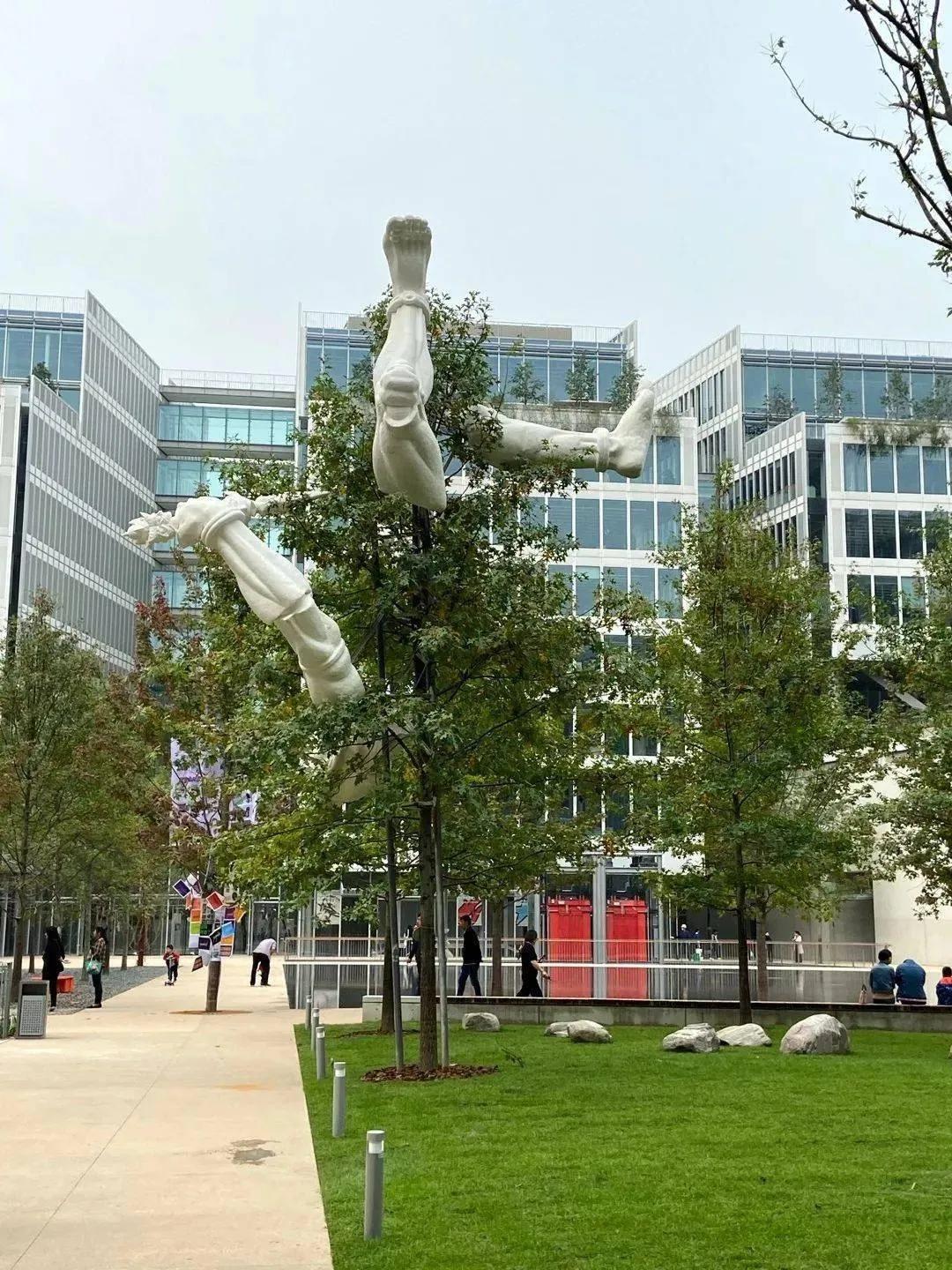 成为城市微度假地标，街区商业怎么就突然“火”了？