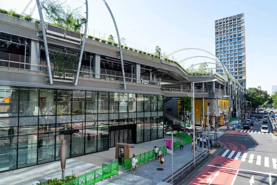 成为城市微度假地标，街区商业怎么就突然“火”了？