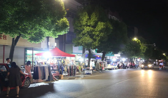 安华镇建设“夜经济”特色小镇