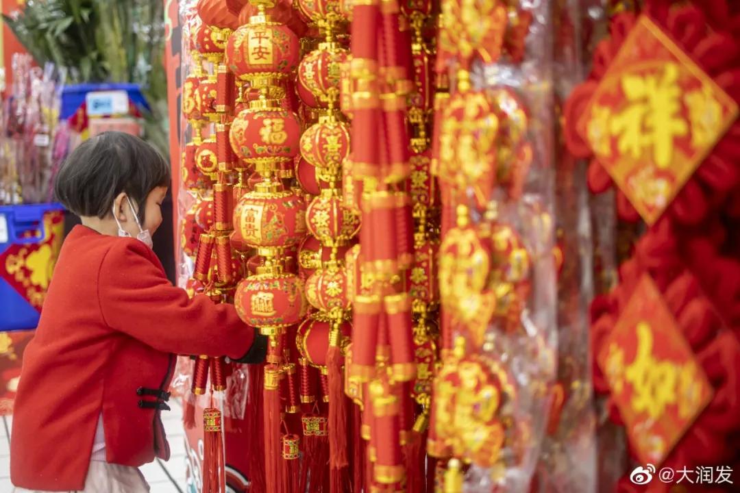 地方菜、年货街、小时达…“就地过年”年货套餐已就位