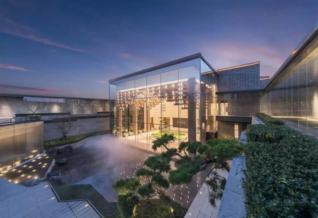 近两年流行的“下沉式”空间布局,一种新的设计方式