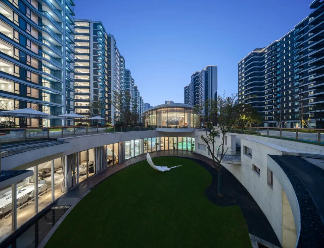 近两年流行的“下沉式”空间布局,一种新的设计方式