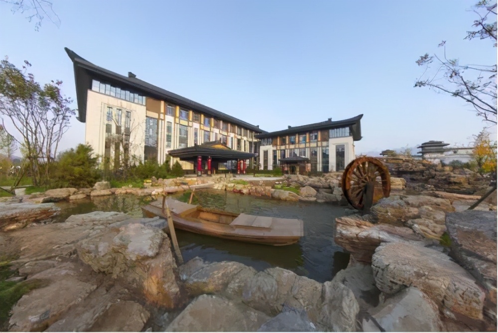 价值20个亿的康养小镇运营商业模式