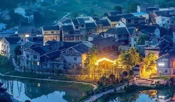 文旅特色小镇启示录：白鹿原民俗文化村为何快速消亡？