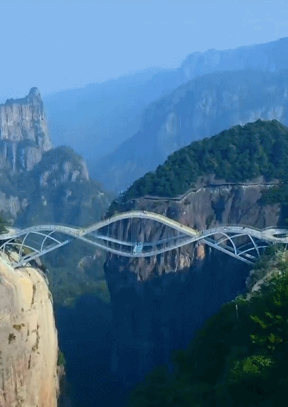 一个敢想一个敢建,盘点国内六大创意玻璃桥