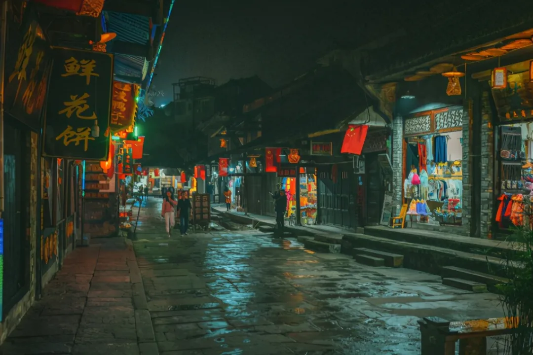 爆发吧,文旅!总投资超7000亿,盘点上半年超大型文旅项目