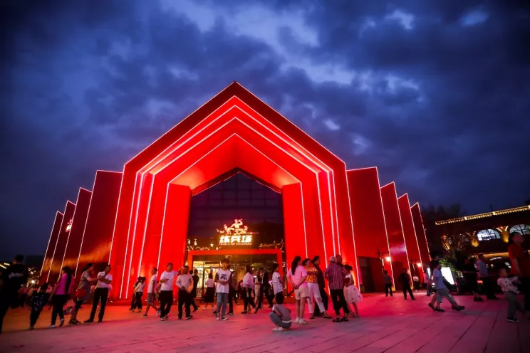 万达这条新开的红街,一个月200万人次流量!如何做到的?